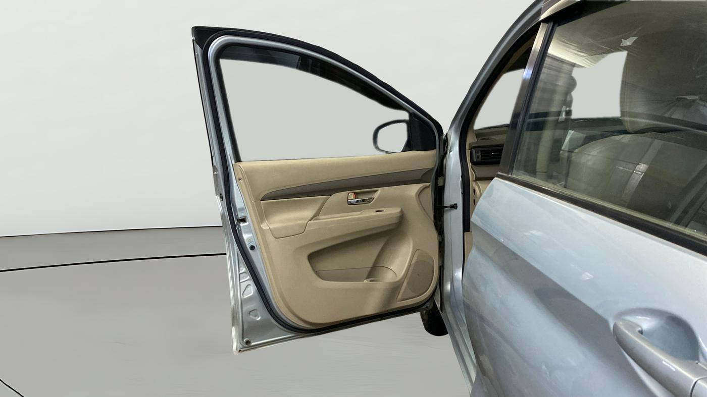 2022 Maruti Ertiga VXI SHVS, Petrol, Manual, 21,372 km, LHS Front Door