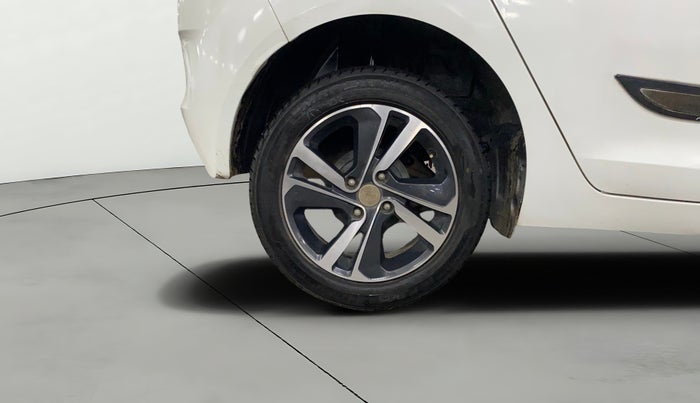 2020 Tata ALTROZ XZ (O) PETROL, Petrol, Manual, 50,792 km, Right Rear Wheel