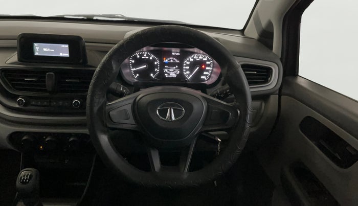 2021 Tata ALTROZ XE PETROL, Petrol, Manual, 18,377 km, Steering Wheel Close Up