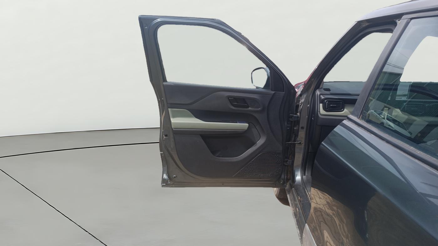 2023 Tata PUNCH ADVENTURE MT, Petrol, Manual, 36,943 km, LHS Front Door