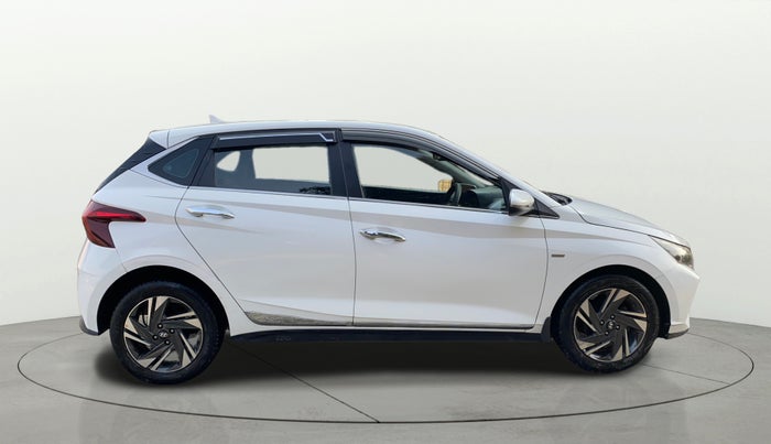 2020 Hyundai NEW I20 ASTA (O) 1.0 TURBO GDI DCT, Petrol, Automatic, 68,482 km, Right Side View