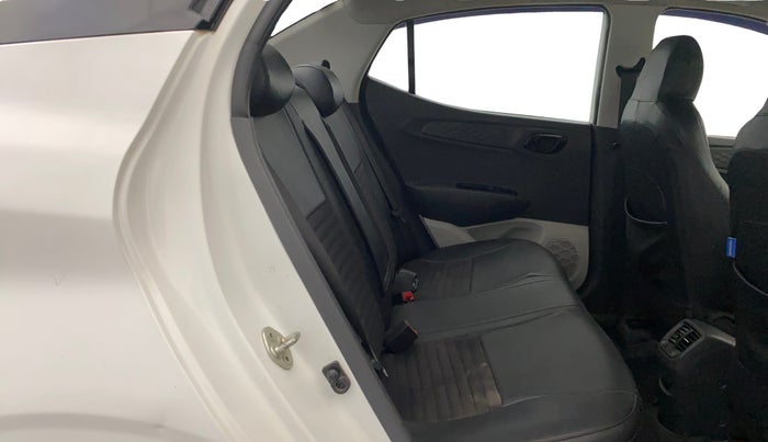 2022 Hyundai AURA S 1.2 CNG, CNG, Manual, 53,433 km, Right Side Rear Door Cabin