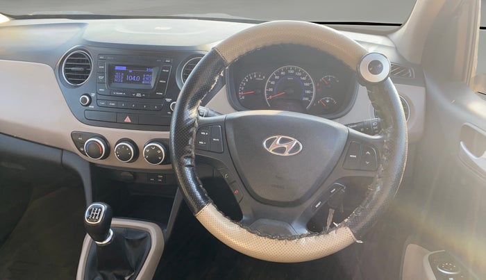 2016 Hyundai Grand i10 SPORTZ 1.2 KAPPA VTVT, Petrol, Manual, 87,768 km, Steering Wheel Close Up