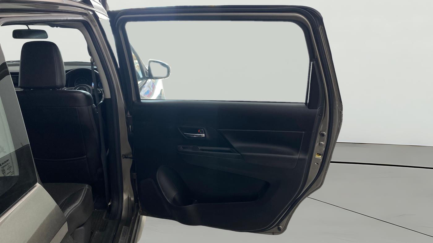 2020 Maruti XL6 ALPHA MT, Petrol, Manual, 73,537 km, RHS Rear Door