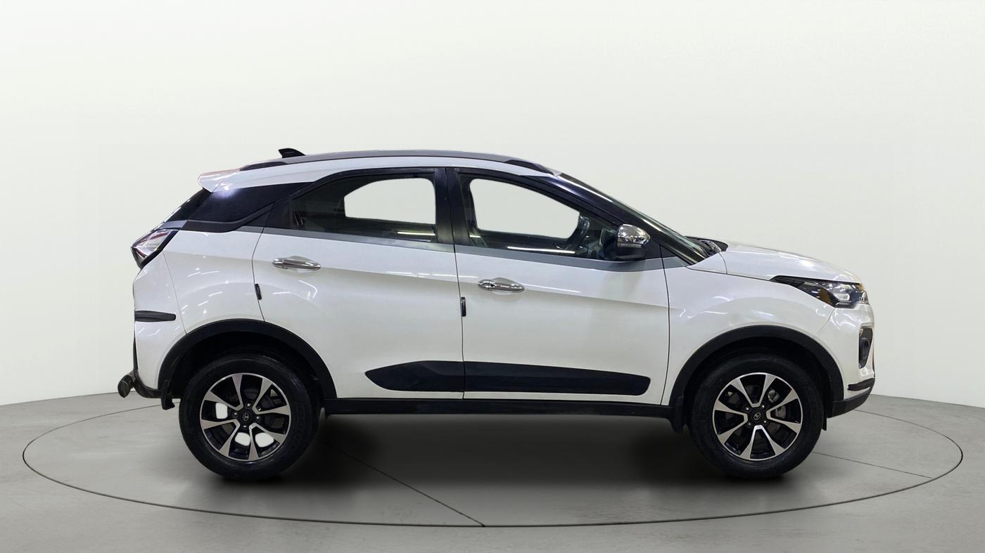 2021 Tata NEXON XZ PLUS PETROL, Petrol, Manual, 18,114 km, Right Side View