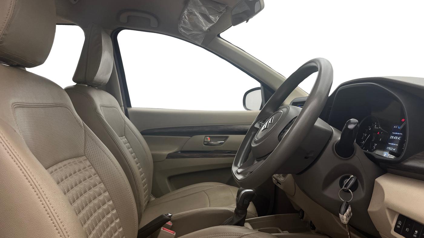 2021 Maruti Ertiga VXI AT SHVS, Petrol, Automatic, 62,696 km, Right Side Front Door Cabin