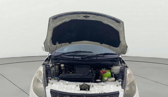 2012 Maruti Swift VXI, Petrol, Manual, 1,02,578 km, Open Bonet