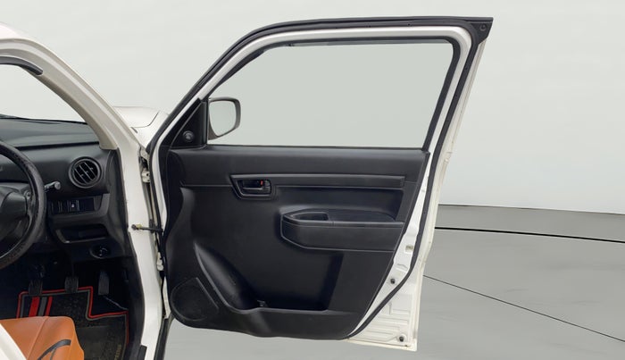 2022 Maruti S PRESSO VXI, Petrol, Manual, 11,501 km, RHS Front Door