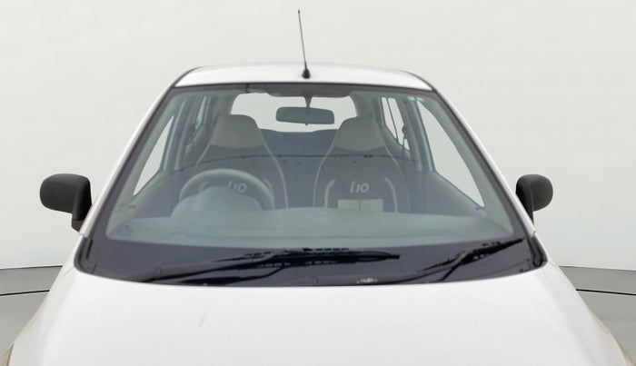 2016 Hyundai i10 MAGNA 1.1, CNG, Manual, 1,31,580 km, Front Windshield