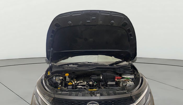 2021 Tata ALTROZ XZ PETROL, Petrol, Manual, 49,467 km, Open Bonet