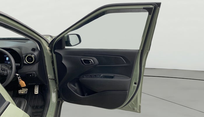 2024 Hyundai EXTER  SX 1.2 AMT, Petrol, Automatic, 16,371 km, RHS Front Door