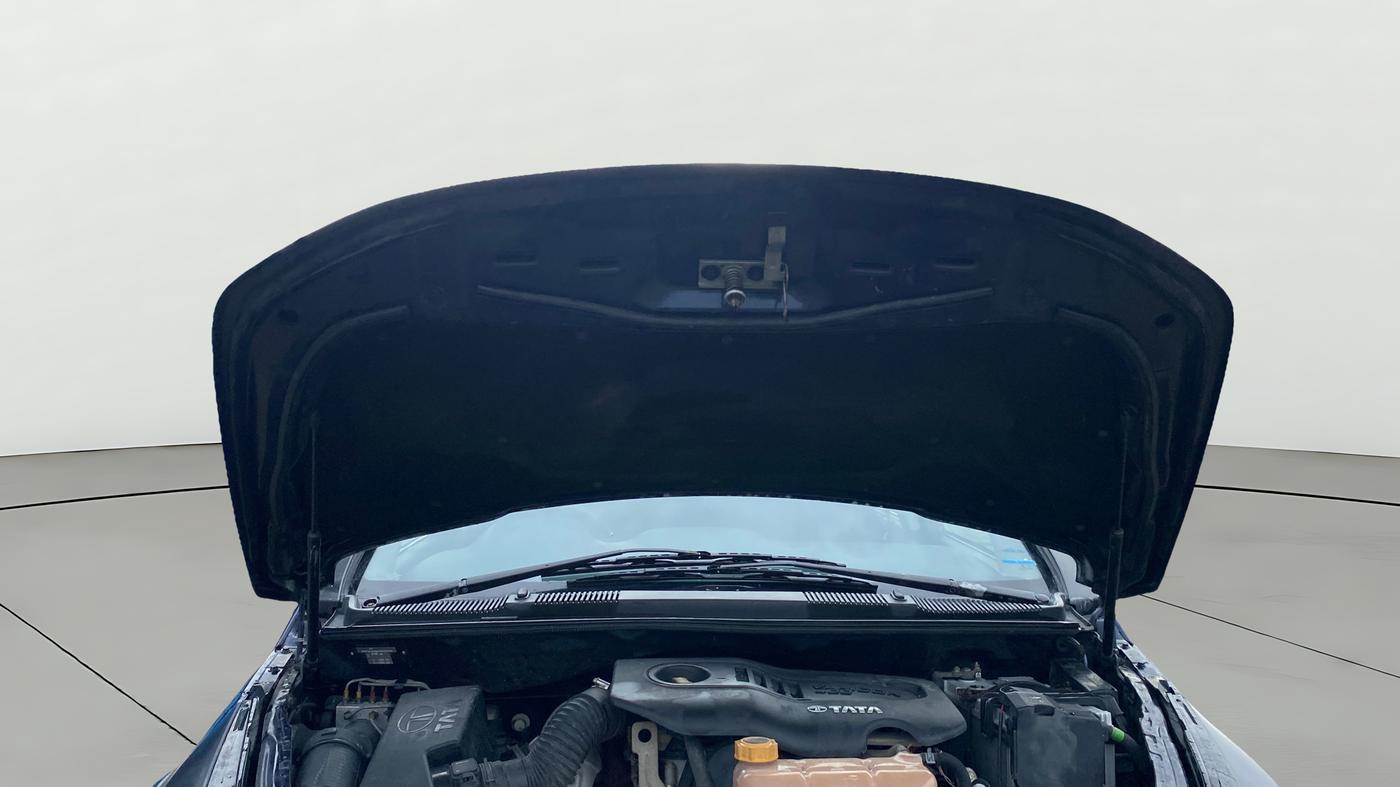2018 Tata Hexa XMA 4X2 7 STR, Diesel, Automatic, 86,335 km, Open Bonet