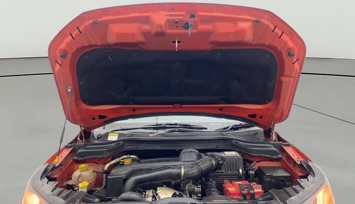 2019 Mahindra XUV300 W6 1.5 DIESEL, Diesel, Manual, 42,697 km, Open Bonet