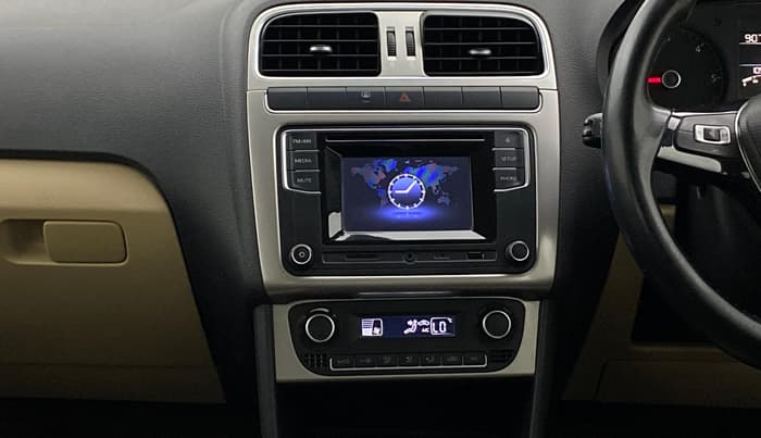 2017 Volkswagen Polo HIGHLINE1.5L, Diesel, Manual, 1,09,963 km, Air Conditioner