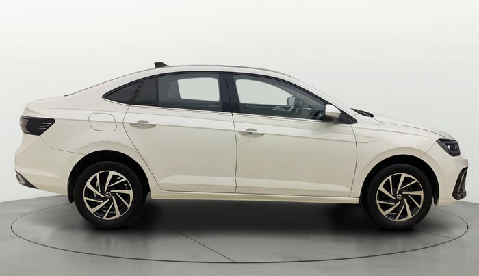2023 Volkswagen VIRTUS TOPLINE TSI 1.0 MT, Petrol, Manual, 41,340 km, Right Side View