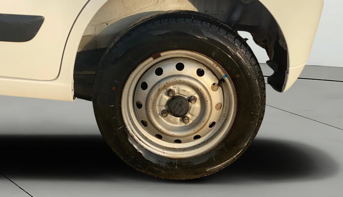 2015 Maruti Wagon R 1.0 LXI CNG, CNG, Manual, 63,864 km, Left Rear Wheel