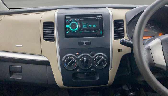 2017 Maruti Wagon R 1.0 LXI CNG, CNG, Manual, 1,40,758 km, Air Conditioner