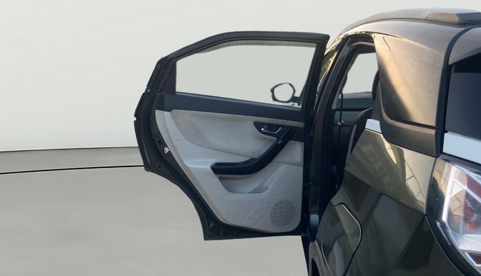 2021 Tata NEXON XZ PETROL, Petrol, Manual, 76,618 km, LHS Rear Door