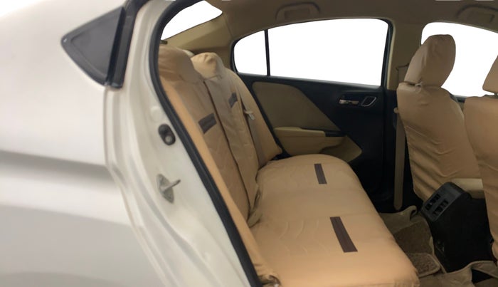 2019 Honda City 1.5L I-DTEC V, Diesel, Manual, 1,05,192 km, Right Side Rear Door Cabin