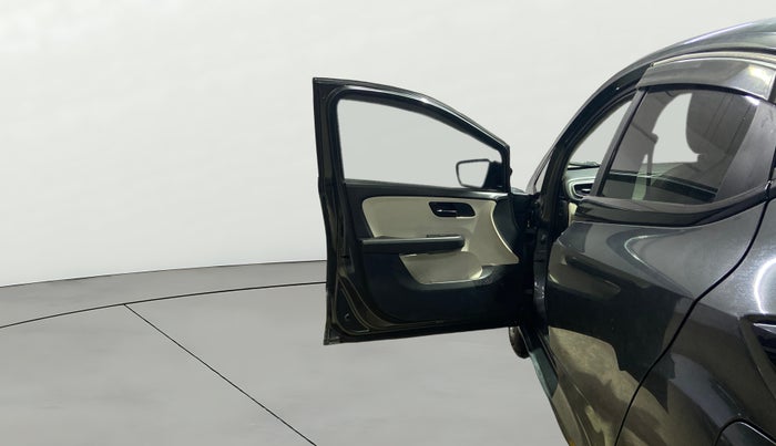 2023 Tata ALTROZ XE CNG, CNG, Manual, 67,775 km, LHS Front Door