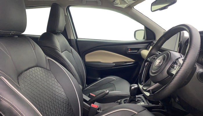 2023 Toyota Glanza V AMT, Petrol, Automatic, 33,410 km, Right Side Front Door Cabin