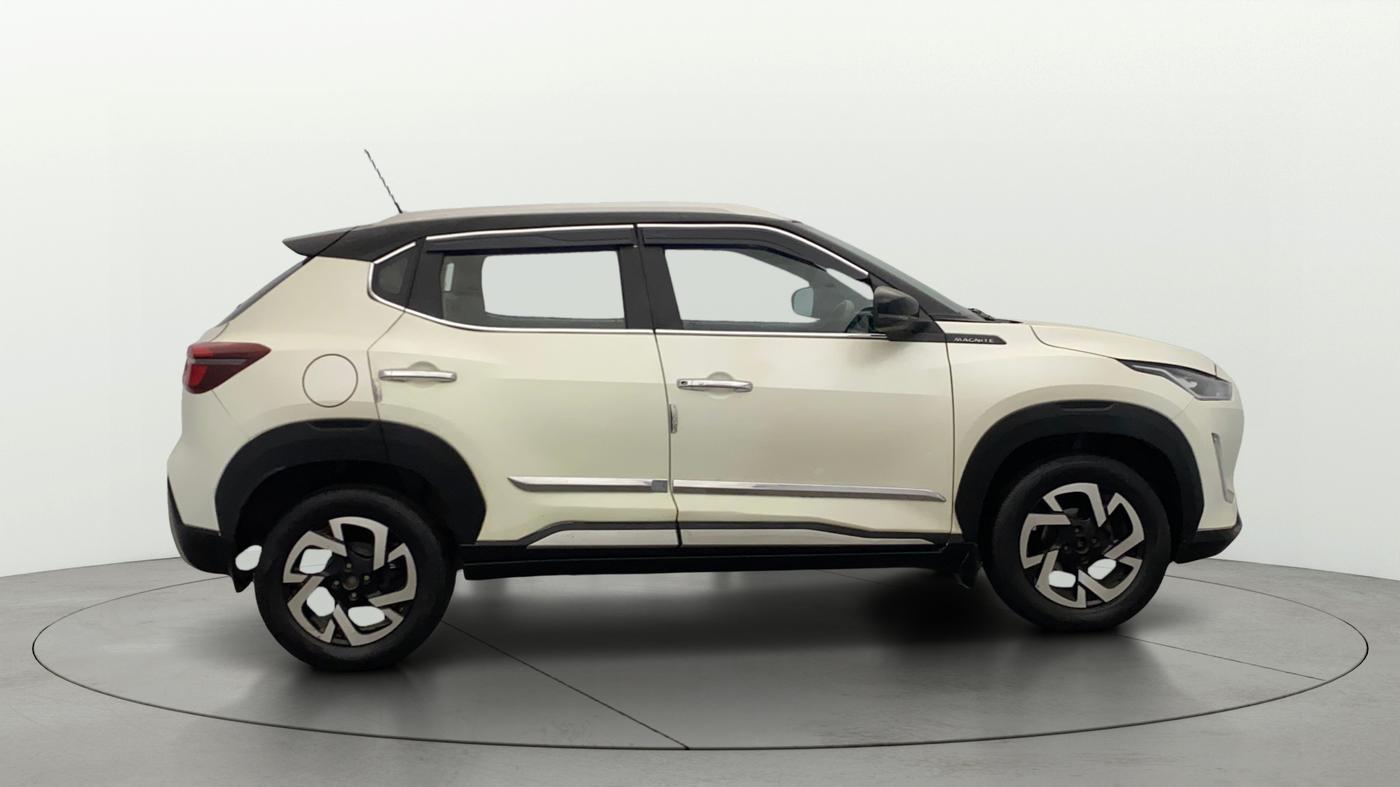 2021 Nissan MAGNITE XV MT, Petrol, Manual, 42,619 km, Right Side View