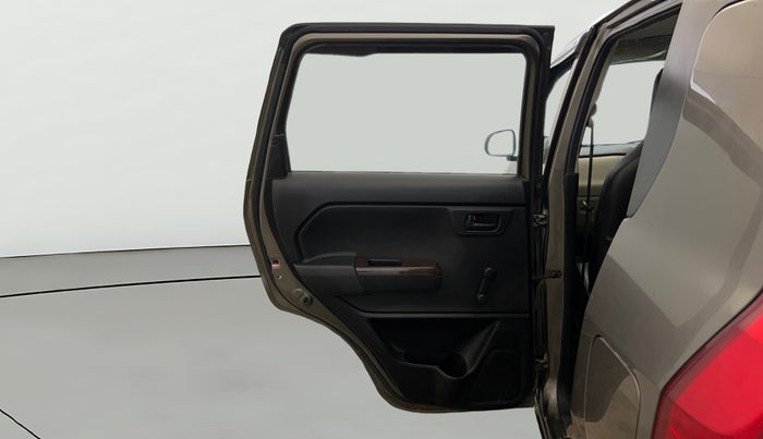 2022 Maruti New Wagon-R LXI CNG (O) 1.0, CNG, Manual, 16,296 km, LHS Rear Door