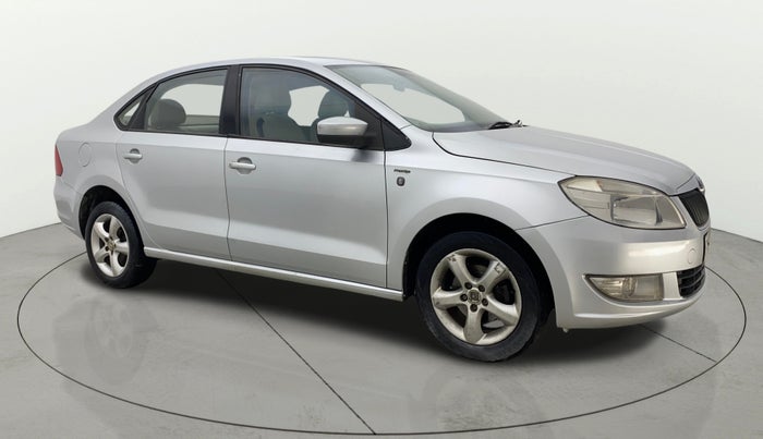 2013 Skoda Rapid ELEGANCE 1.6 TDI CR MT, Diesel, Manual, 1,46,490 km, Right Front Diagonal