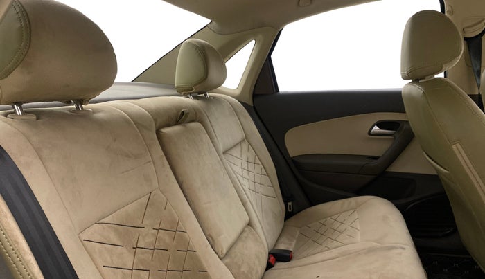 2014 Volkswagen Vento HIGHLINE PETROL AT, Petrol, Automatic, 32,543 km, Right Side Rear Door Cabin