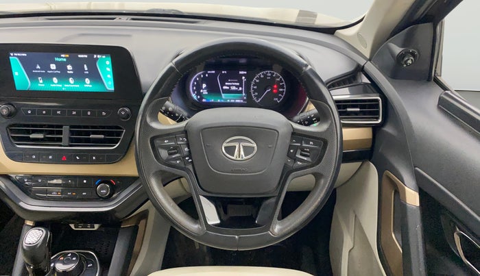 2022 Tata Harrier XZA PLUS 2.0L, Diesel, Automatic, 69,968 km, Steering Wheel Close Up