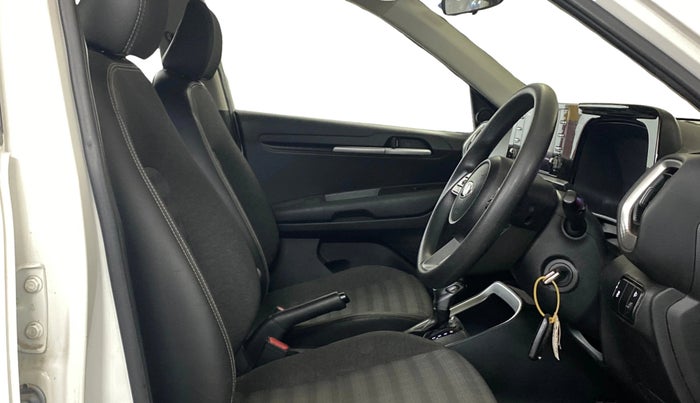 2020 KIA SONET HTK PLUS 1.0 DCT, Petrol, Automatic, 52,242 km, Right Side Front Door Cabin