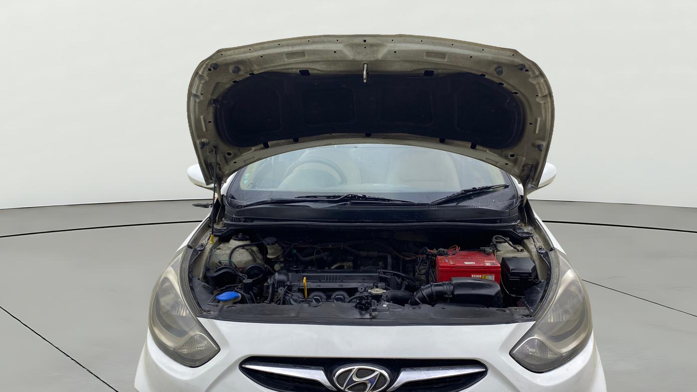 2013 Hyundai Verna FLUIDIC 1.6 VTVT SX, Petrol, Manual, 69,987 km, Open Bonet