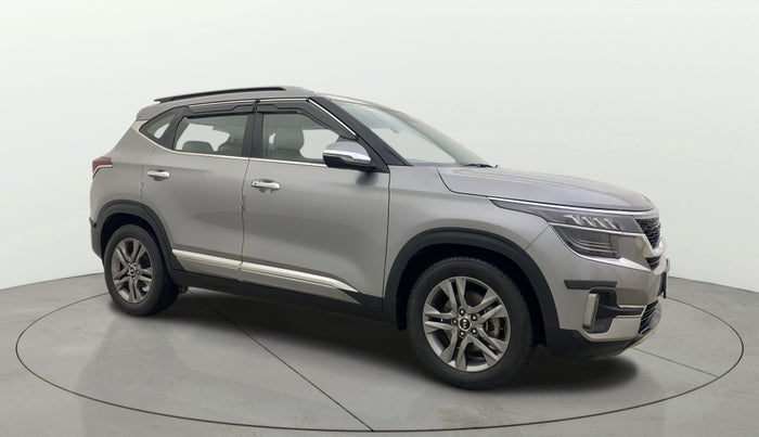 2020 KIA SELTOS HTX 1.5 PETROL, Petrol, Manual, 35,831 km, Right Front Diagonal