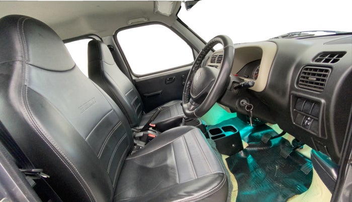 2020 Maruti Eeco 5 STR WITH A/C+HTR, Petrol, Manual, 39,165 km, Right Side Front Door Cabin