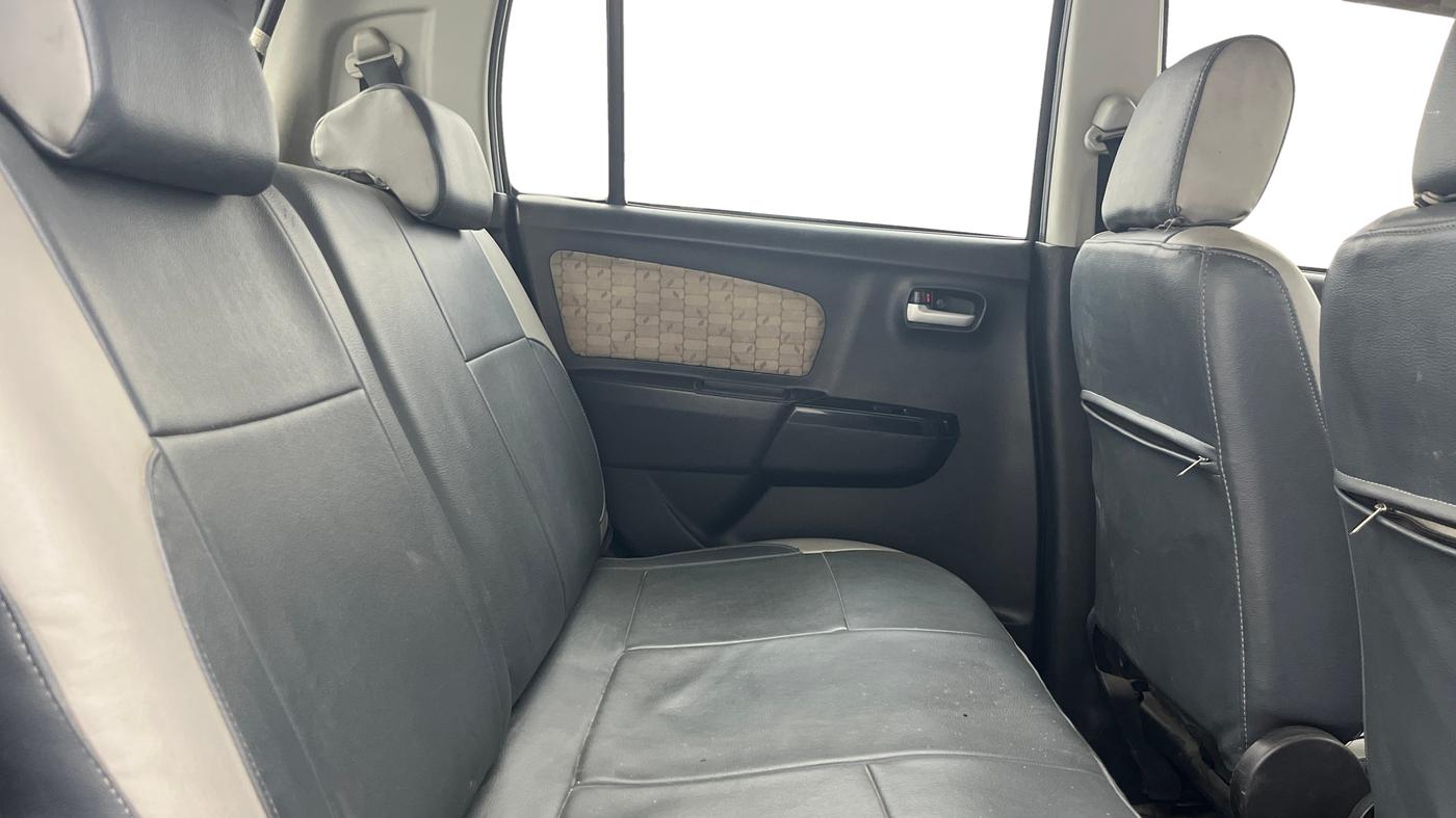 2018 Maruti Wagon R 1.0 VXI, Petrol, Manual, 61,840 km, Right Side Rear Door Cabin