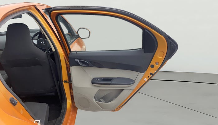 2017 Tata Tiago XT PETROL, Petrol, Manual, 23,837 km, RHS Rear Door