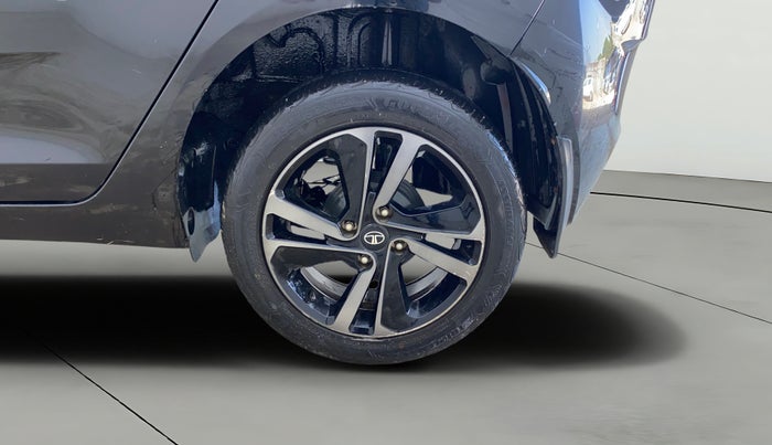 2021 Tata ALTROZ XZ PLUS PETROL DARK EDITION, Petrol, Manual, 29,120 km, Left Rear Wheel