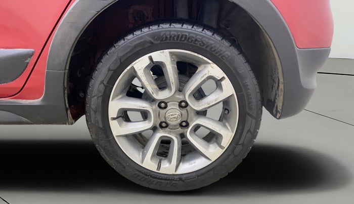 2017 Hyundai i20 Active 1.2 SX, Petrol, Manual, 97,667 km, Left Rear Wheel