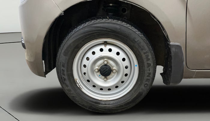 2022 Maruti New Wagon-R LXI CNG 1.0, CNG, Manual, 46,918 km, Left Front Wheel