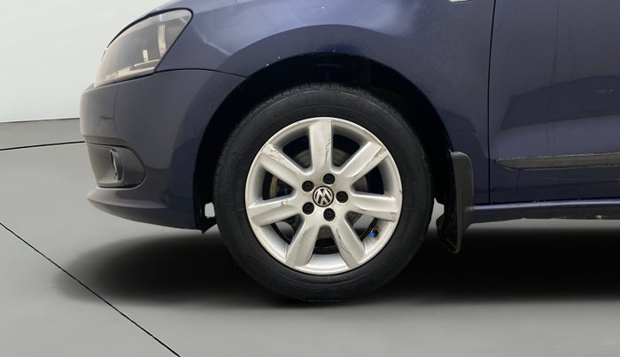 2014 Volkswagen Vento COMFORTLINE TSI AT PETROL, Petrol, Automatic, 87,261 km, Left Front Wheel