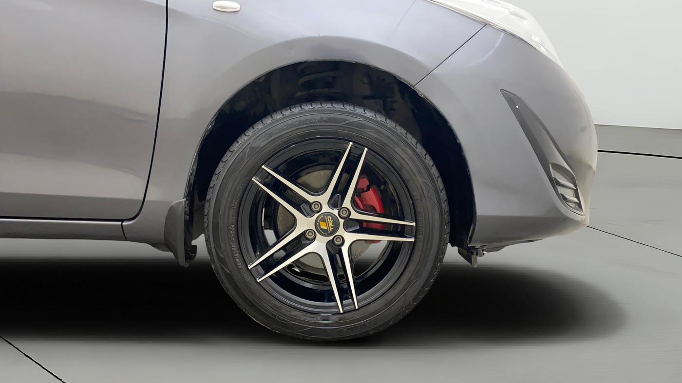 2019 Toyota YARIS J CVT, Petrol, Automatic, 60,978 km, Right Front Wheel