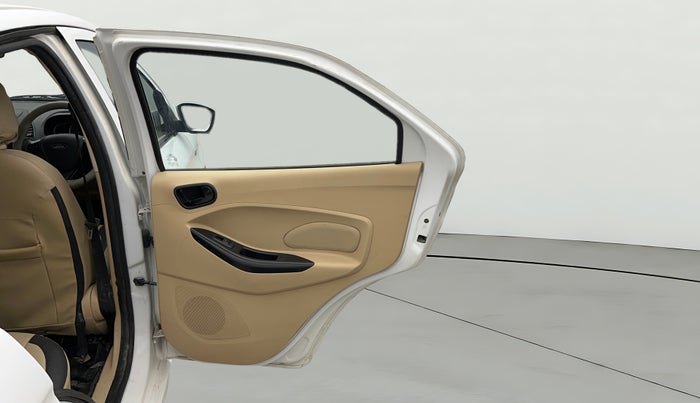 2015 Ford Figo Aspire TREND 1.2 PETROL, Petrol, Manual, 26,407 km, RHS Rear Door