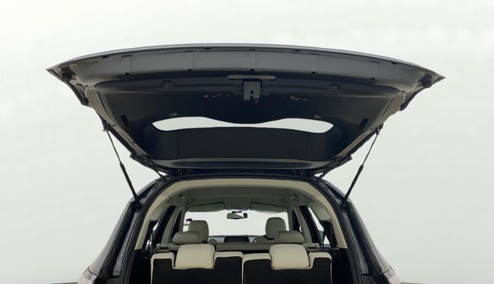 2021 Tata Safari XZA, Diesel, Automatic, 28,091 km, Boot Door Open