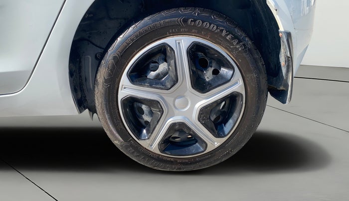 2021 Tata ALTROZ XT DIESEL, Diesel, Manual, 93,147 km, Left Rear Wheel