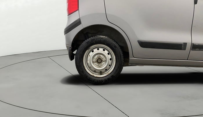 2013 Maruti Wagon R 1.0 LXI CNG, CNG, Manual, 68,882 km, Right Rear Wheel