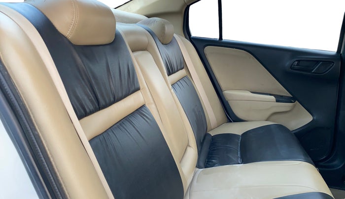 2014 Honda City 1.5L I-VTEC SV, Petrol, Manual, 34,314 km, Right Side Rear Door Cabin