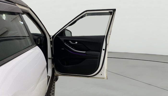 2023 Hyundai ALCAZAR  Signature (O) AE 7Str Diesel AT, Diesel, Automatic, 74,379 km, RHS Front Door