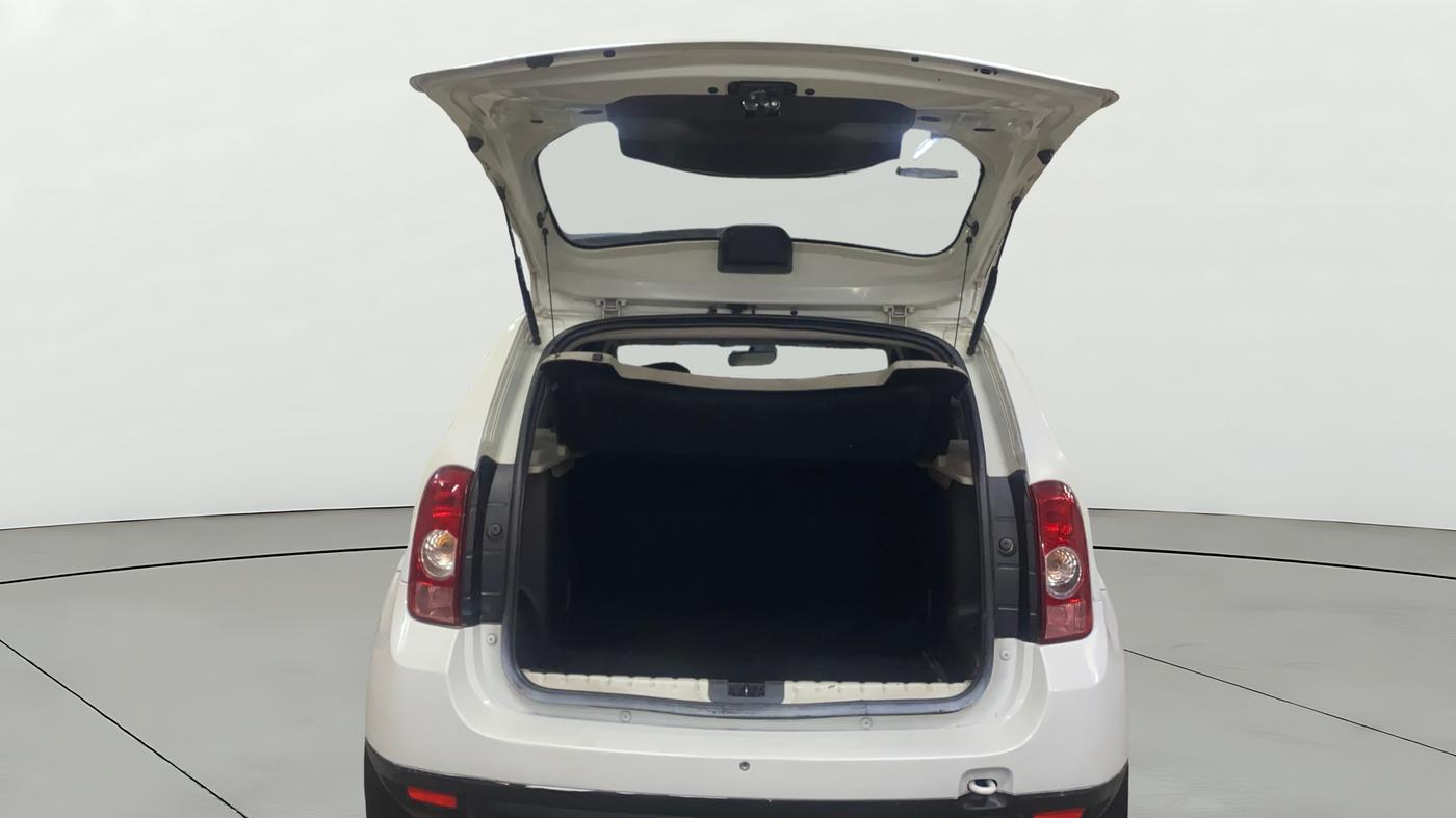 2014 Renault Duster 85 PS RXL DIESEL, Diesel, Manual, 1,19,629 km, Boot Door Open