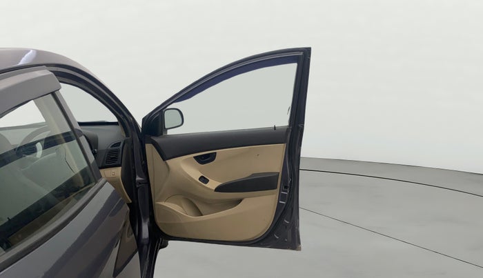 2016 Hyundai Eon ERA +, Petrol, Manual, 69,592 km, RHS Front Door