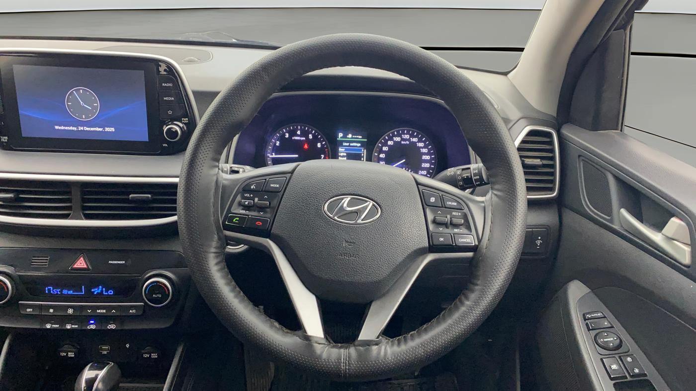 2021 Hyundai Tucson GLS 2WD AT PETROL, Petrol, Automatic, 83,851 km, Steering Wheel Close Up